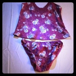 Silk Screen Sleep Wear.